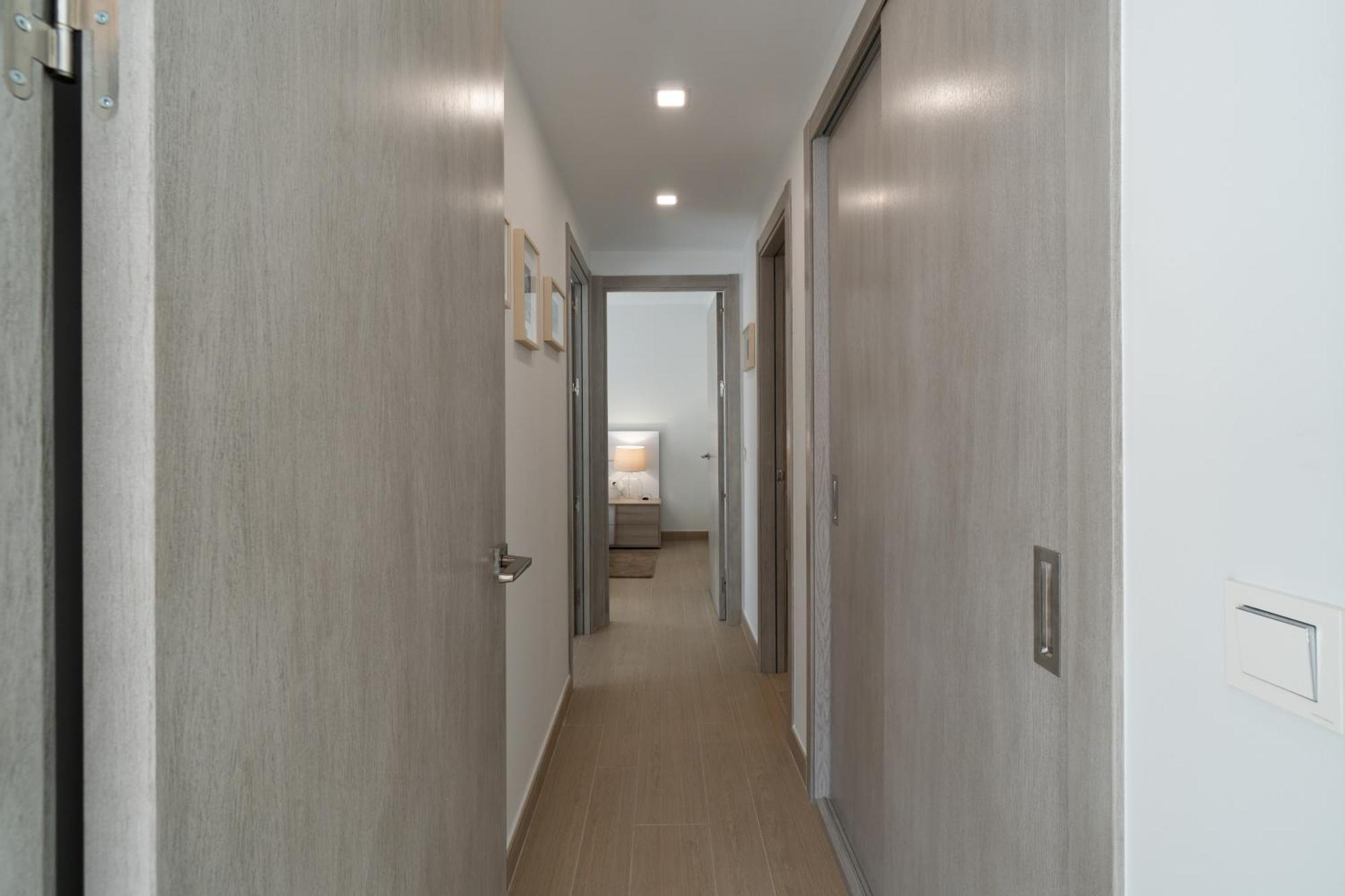 Brisa Puerto Marina Apartments Бенальмадена Экстерьер фото